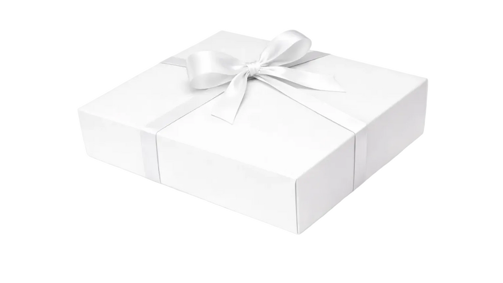 20x20x4 cm Krem Karton Kutu