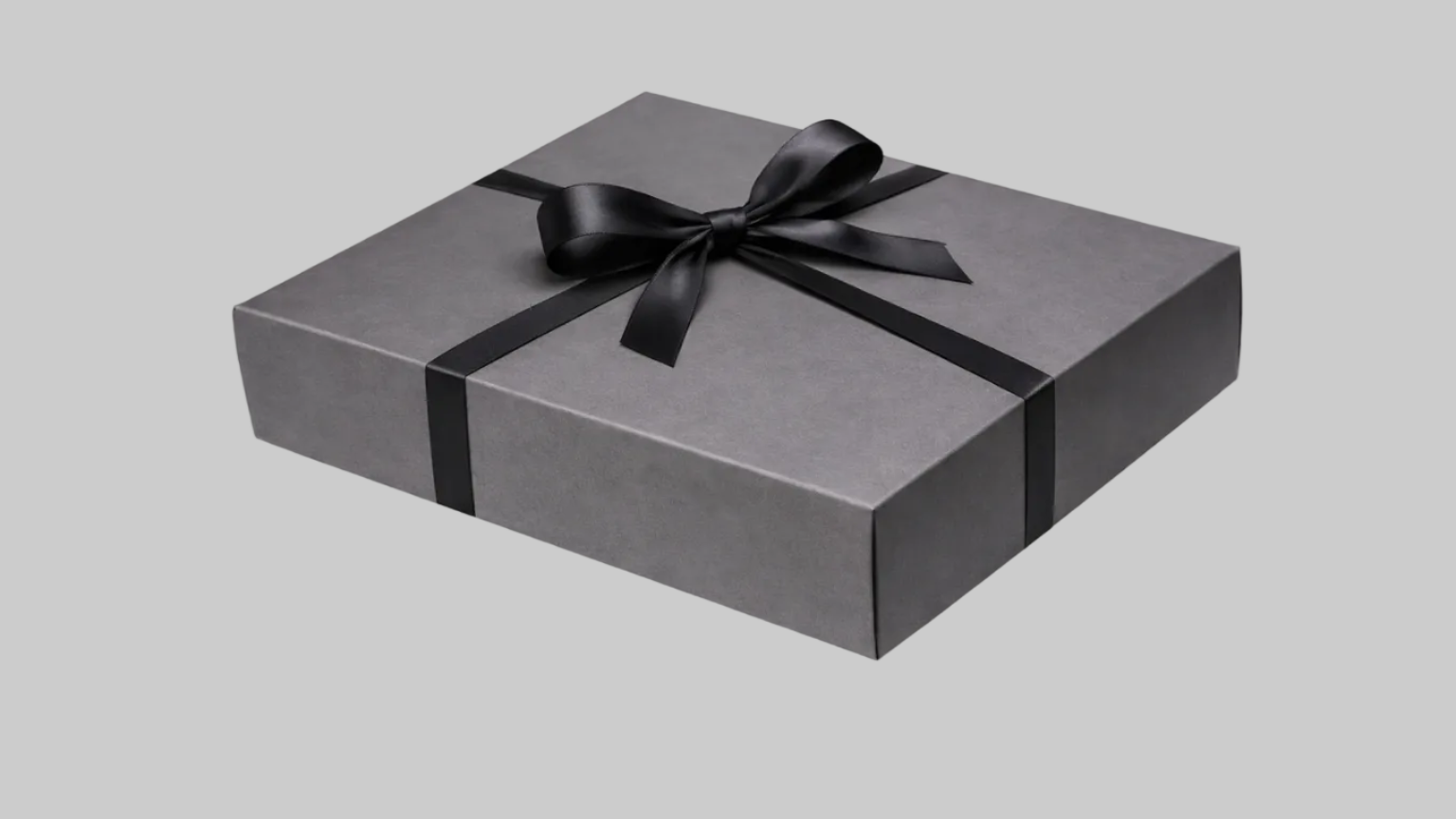 Gri karton hediye kutusu – lüks görünüm