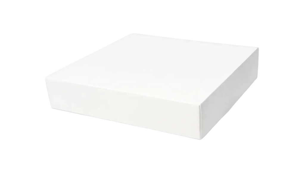 Krem hediye paket kutusu – minimalist tasarım