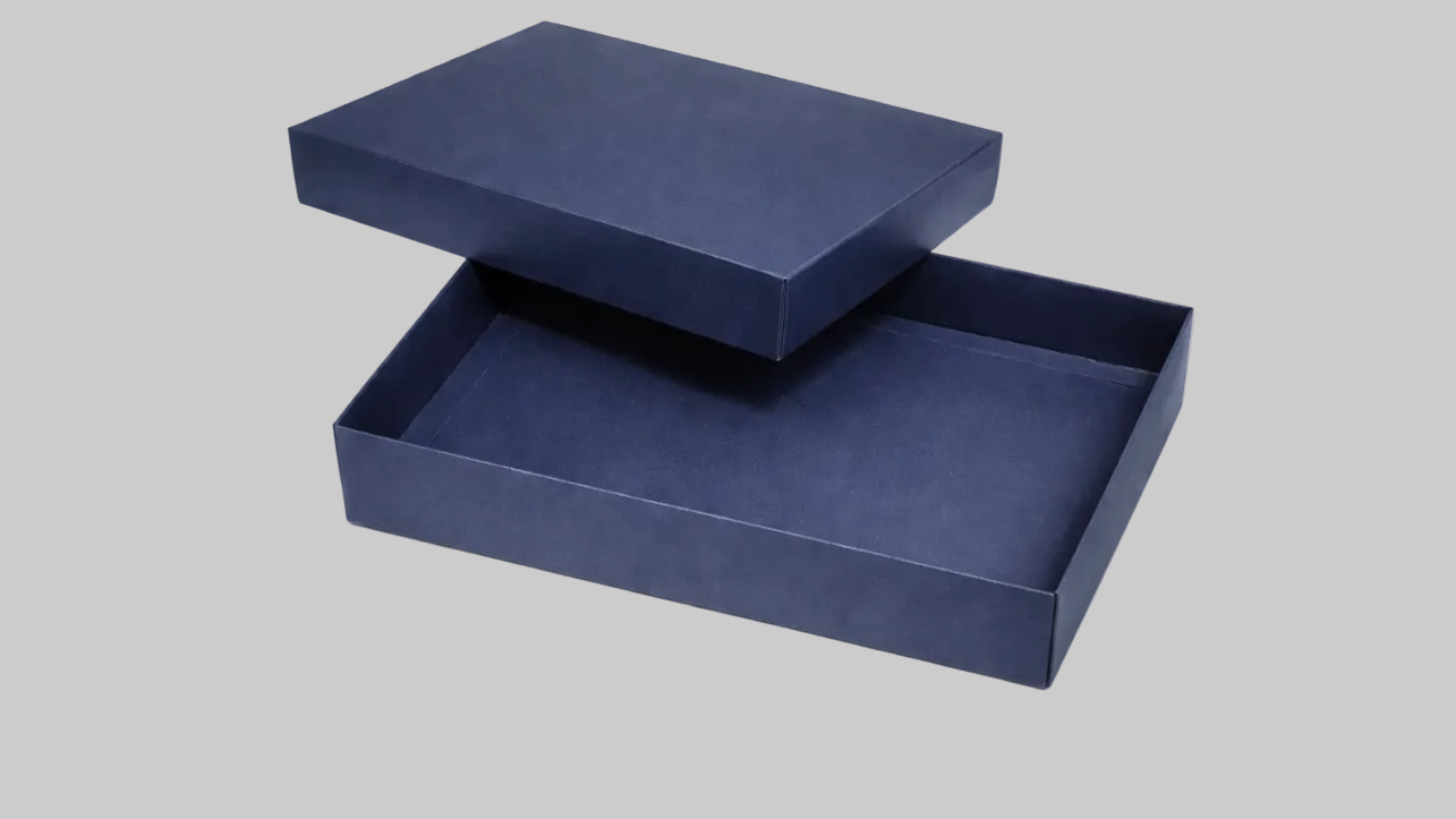 Premium karton kutu – hediyelik sunum ve kurumsal paketleme için şık tasarım