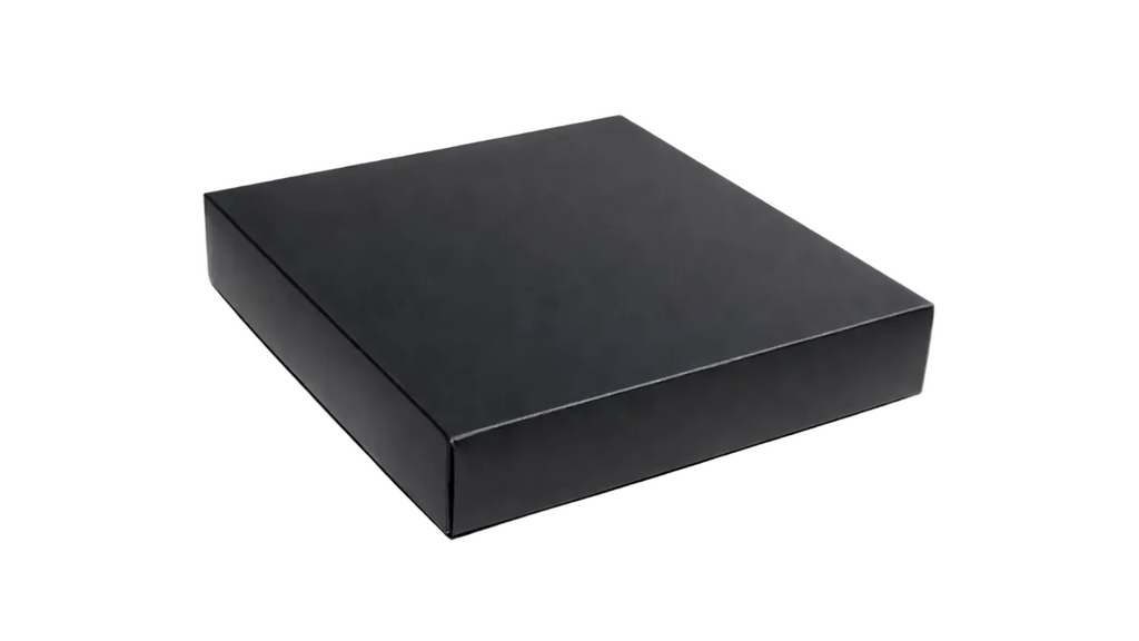 20x20x4 cm Siyah Karton Kutu