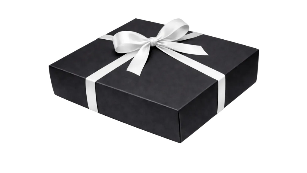 20x20x4 cm Siyah Karton Kutu