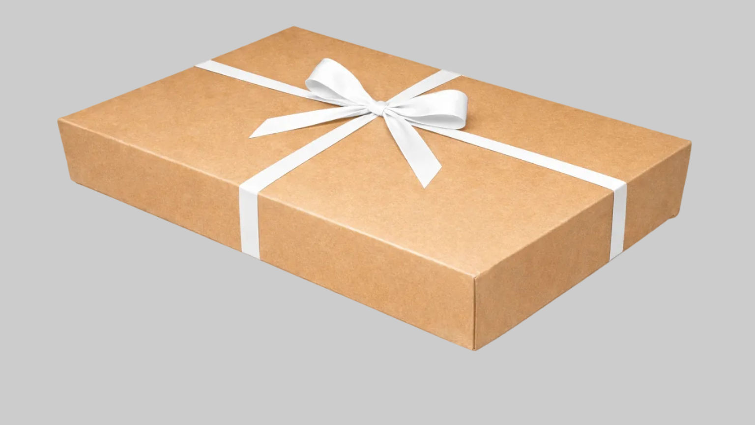 Kraft minimalist hediye kutusu – karton paketleme stili