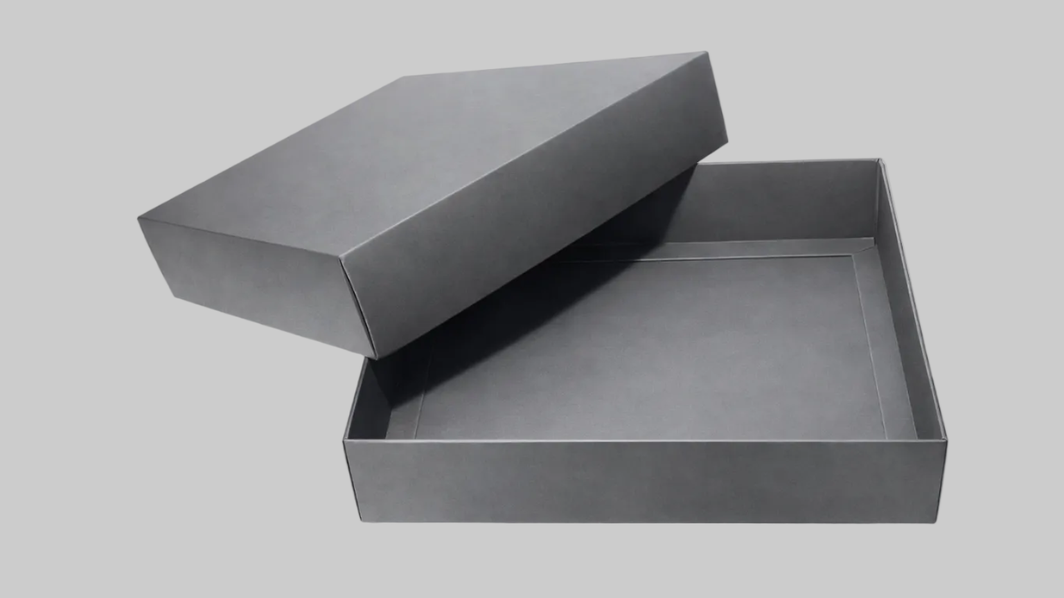 Gri tasarımlı hediyelik karton kutu – estetik paketleme